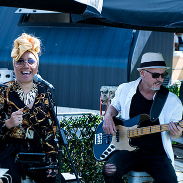 Live Sunday Sessions